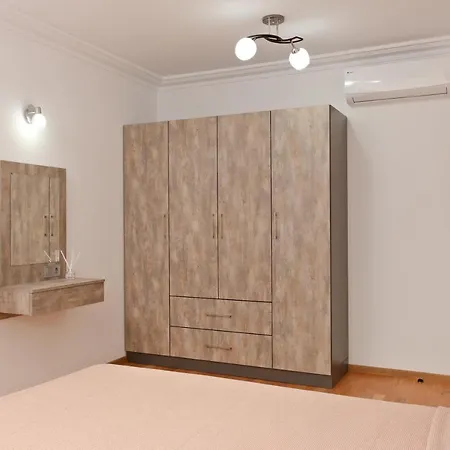 за гости дарива * סמוליאן